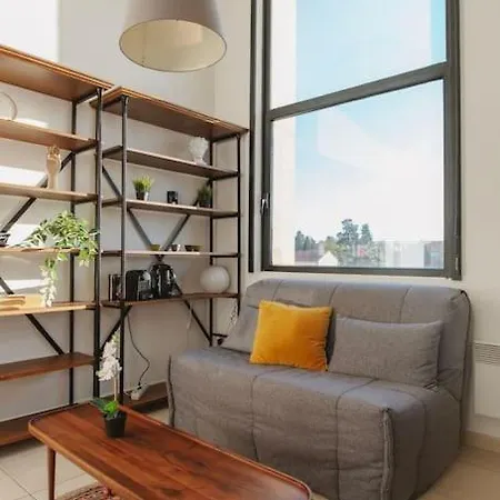 Le Joyau : Loft Historique Et Arboré, Centre-ville *