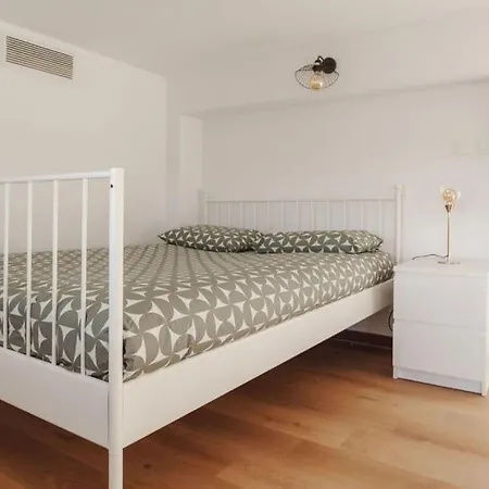 Le Joyau : Loft Historique Et Arboré, Centre-ville Montpellier