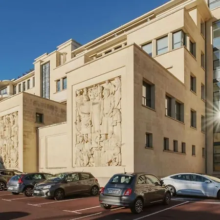 Apartament Le Joyau Loft Historique Et Arbore Avec Garage *
