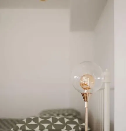 Appartamento Le Joyau : Loft Historique Et Arboré, Centre-ville Montpellier