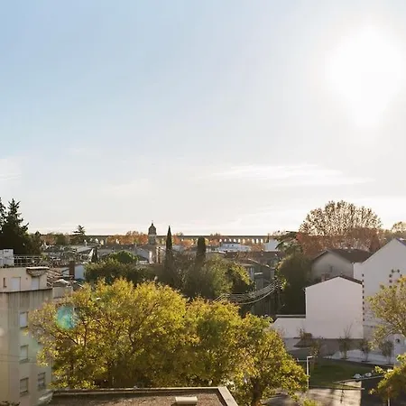 Le Joyau : Loft Historique Et Arboré, Centre-ville